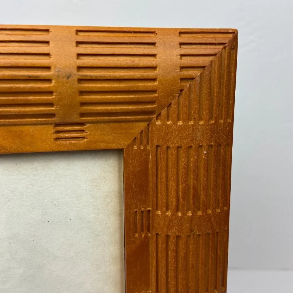 Wooden Frame 8